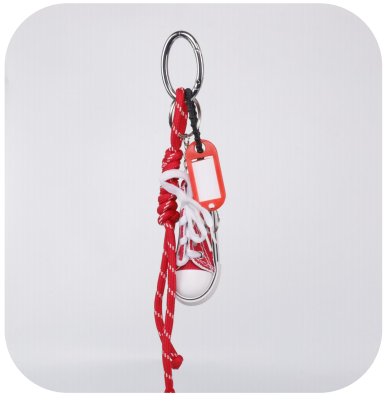 trendy shoe pendant—2