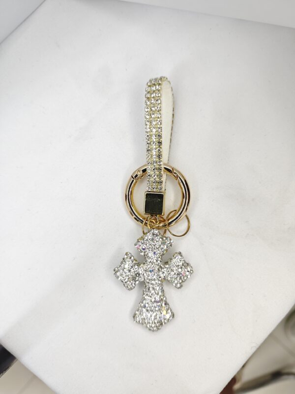 Full diamond cross pendant