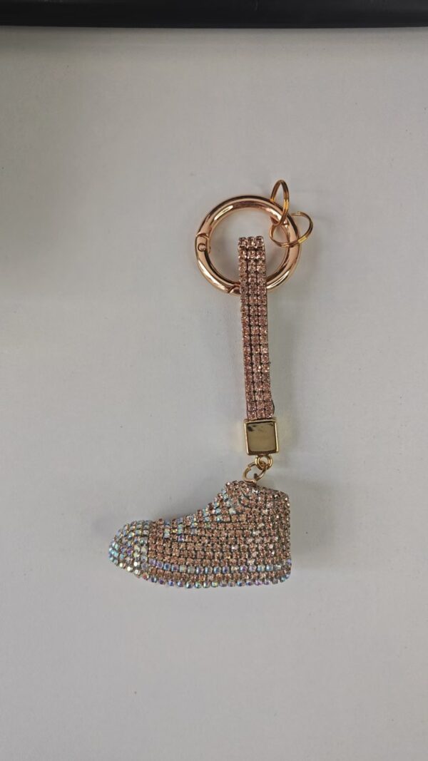 Full-diamond shoe pendant